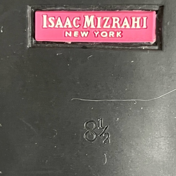 Women's Isaac Mizrahi Tan & Black Quilted Patent Leather Ballet Flats Si… - Picture 3 of 10